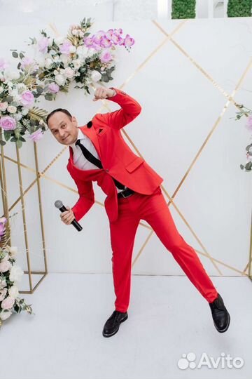 Ведущий, певец на тат. языке, проф.аппаратура