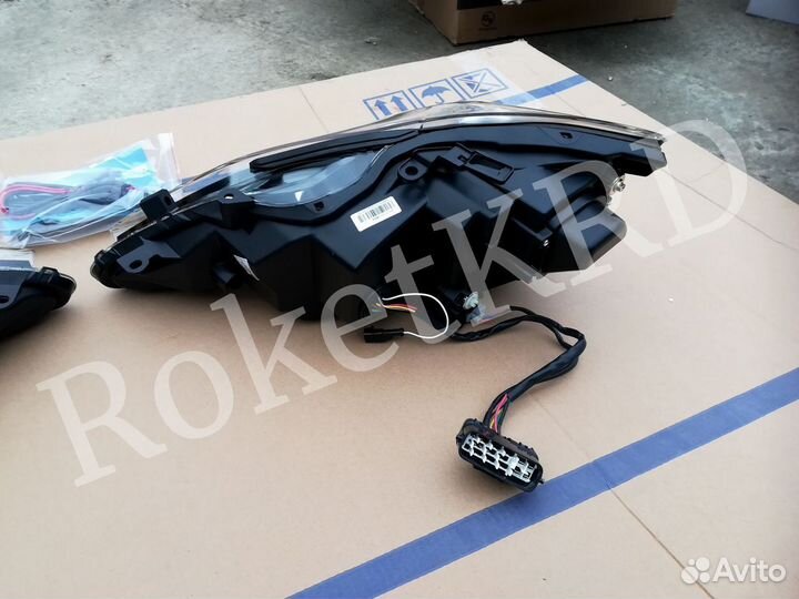 Фары Lexus IS 250 / IS350 стиль lx570 2016