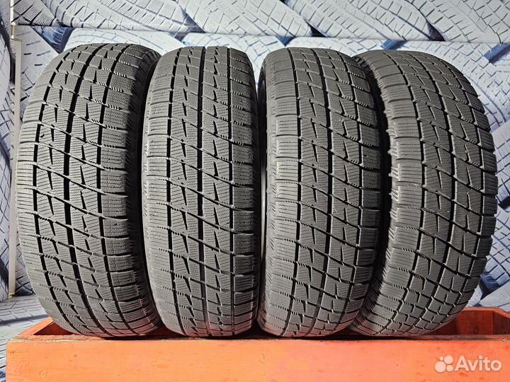 Bridgestone Ice Partner 215/60 R17
