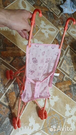 Коляска кукольная