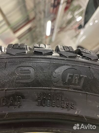 Nokian Tyres Hakkapeliitta 9 225/45 R18 95T