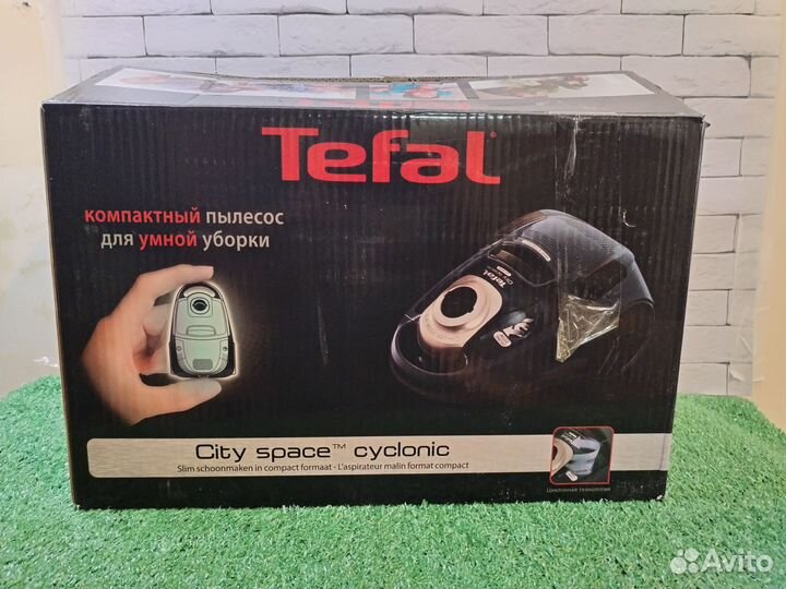 Пылесос с контейнером Tefal TW2711EA