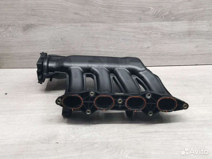 Впускной коллектор Mercedes C W203