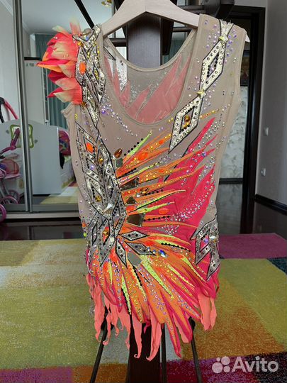 Купальник для художественной гимнастики