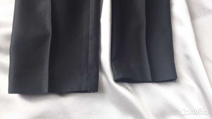 Школьный костюм брюки и пиджак рост 152