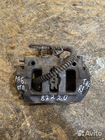 Суппорт Задний Правый Туарег NF 4 поршн 7P0615424