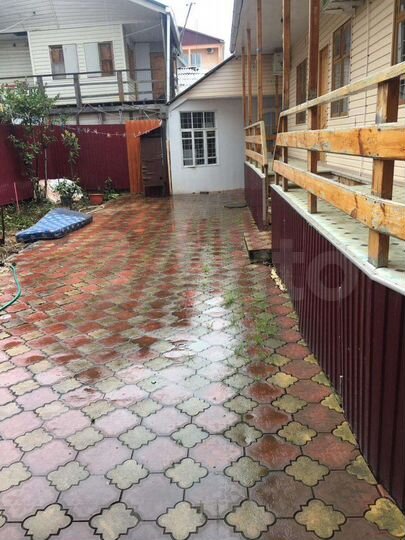 Дом 350 м² на участке 7 сот.