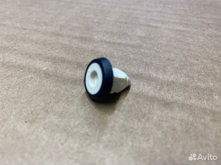 Гайкапластиковаясе Land Rover