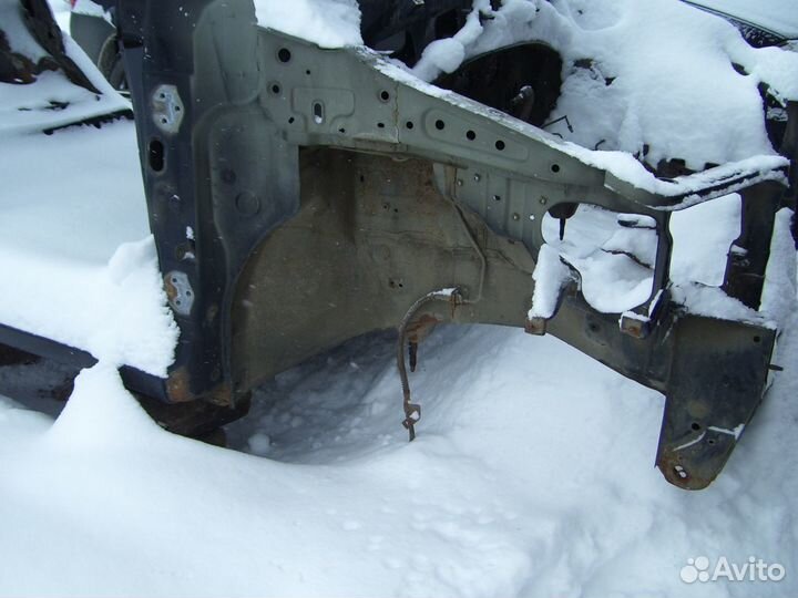 Хендай матрикс четверть кузова передняя