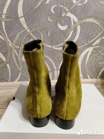 Полусапоги женские39 размер