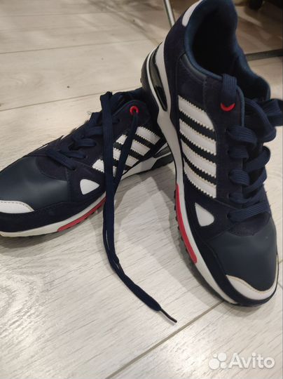 Кроссовки мужские 42 размер