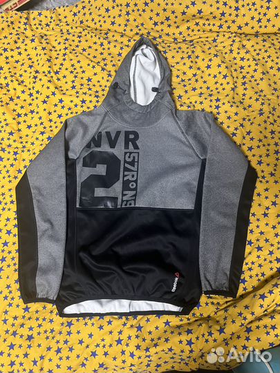 Спортивная кофта reebok