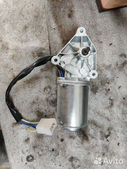 Электродвигатель стеклоочистителя ваз