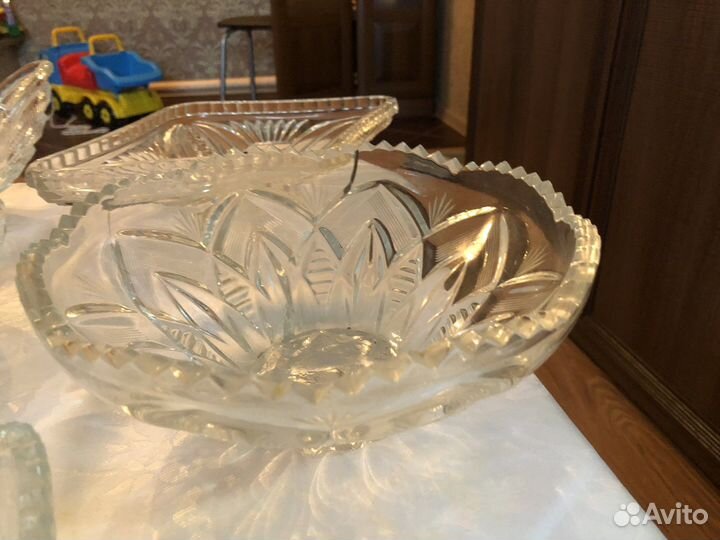 Вазы хрустальные