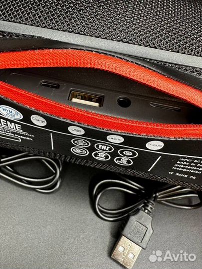 Беспроводная колонка jbl