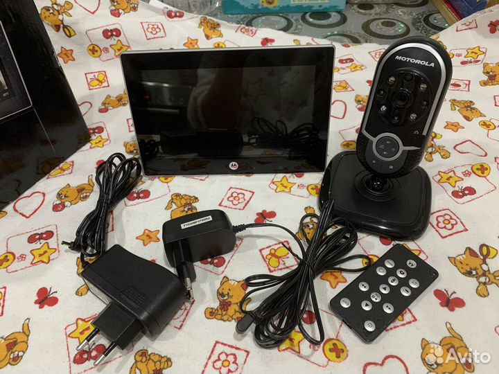 Цифровая фоторамка с функцией «Видеоняня»