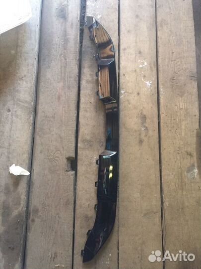 Накладка на юбку бампера