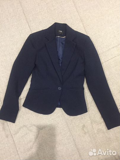Пиджак в отличном состоянии