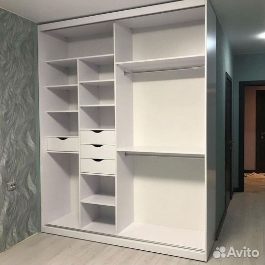 Стенка в гостиную