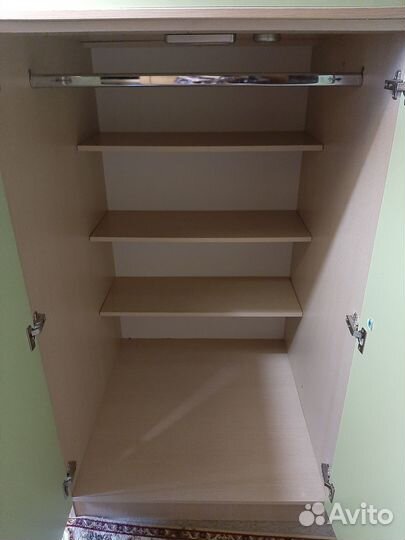 Двухъярусная кровать со шкафом и столом