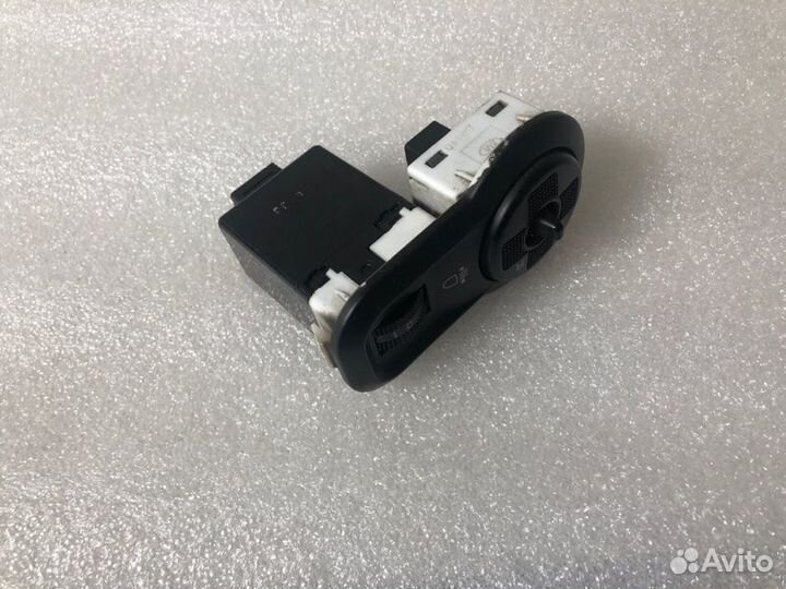 Блок управления зеркалами Kia Spectra