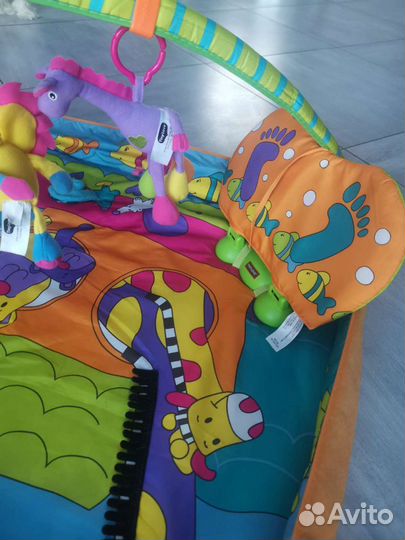 Развивающий коврик tiny love