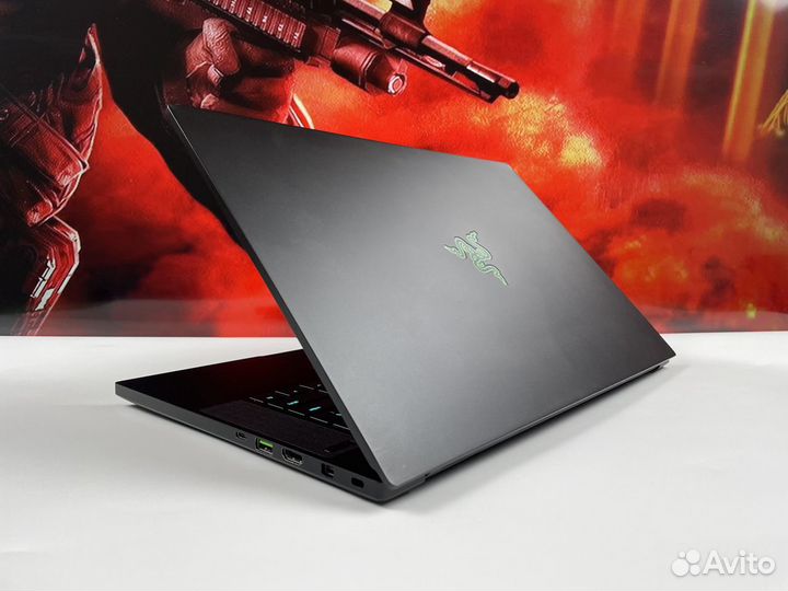 Игровой Ноутбук Razer Blade 15/ GTX 1070 / Core i7