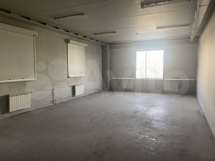 Свободного назначения, 290 м²