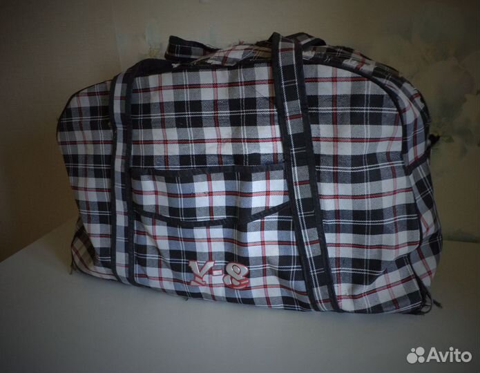 Y-8 (хоз.сумка)