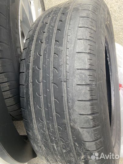 Goodyear EfficientGrip SUV 4x4 215/60 R17