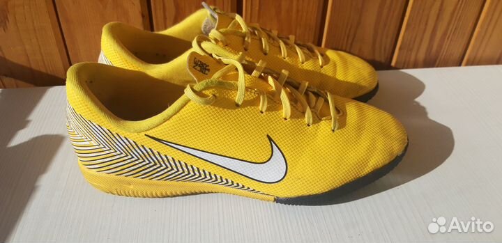 Бутсы Nike Mercurial зал 37.5 маркировка