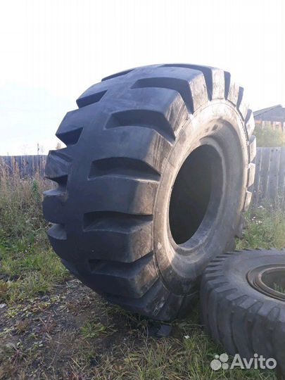 Goodyear DuraGrip 40/65 R35