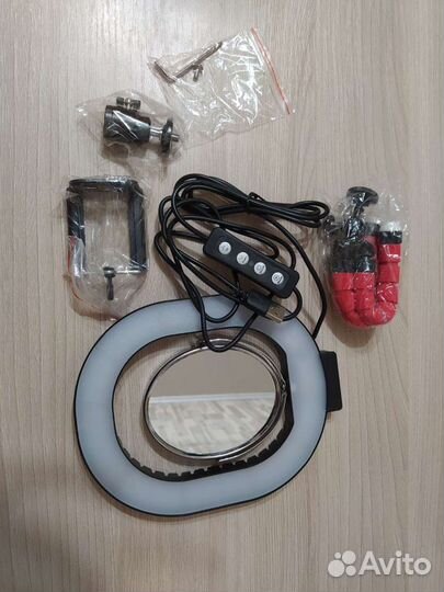 Селфи кольцо с зеркалом на штативе