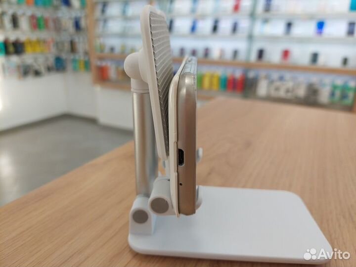 Samsung Galaxy A01, 2/16 ГБ