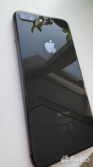 iPhone 8 Plus, 64 ГБ