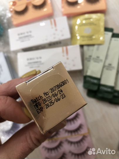 Косметика пакетом новая