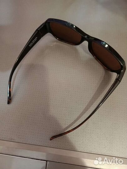 Солнцезащитные очки женские