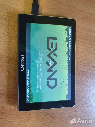 Навигатор lexand sta 5.0 с чехлом