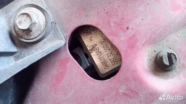 Правая фара Dodge Caravan/Chrysler Voyager дорест