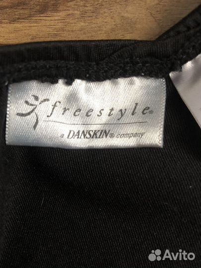 Купальник слитный спортивный р 140-152