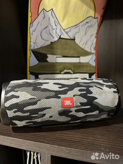Колонка Jbl charge 4