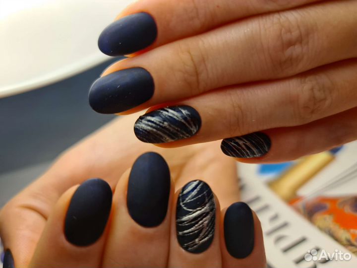 Мастер маникюра