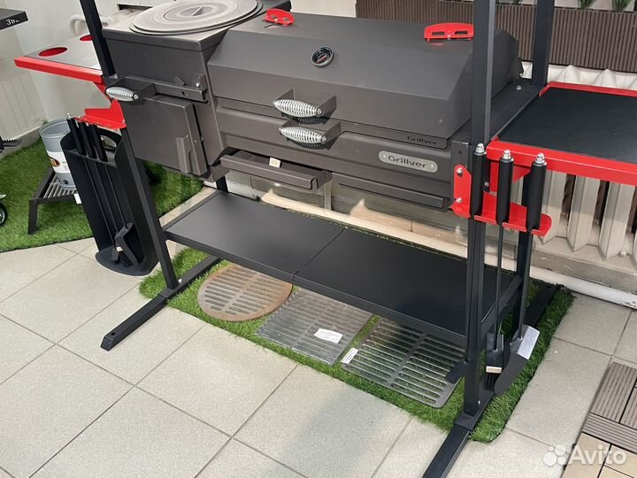 Мангал с крышей