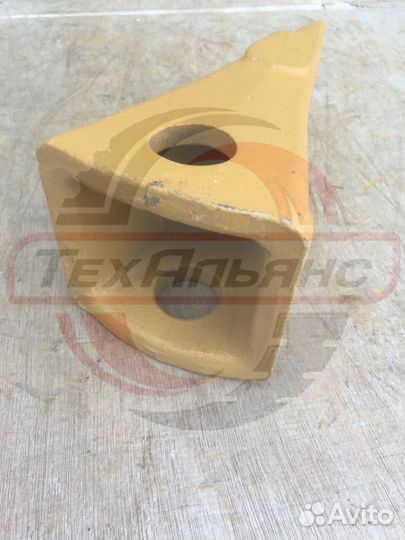 Коронка ковша komatsu 205-70-19570