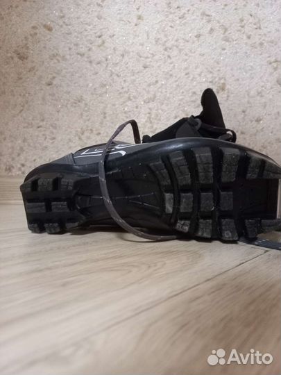 Лыжные ботинки р.33