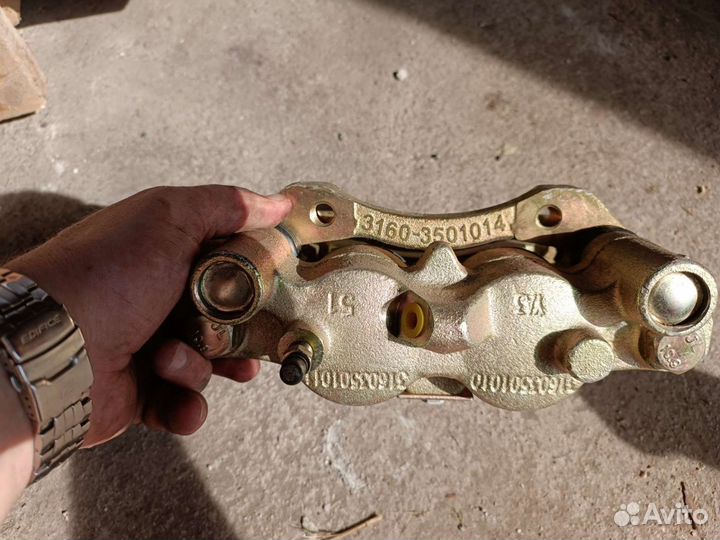 Продам суппорт УАЗ