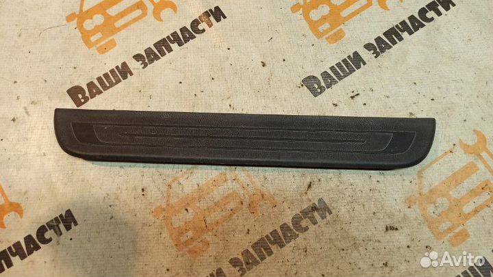 Накладка порога передняя правая Hyundai I30