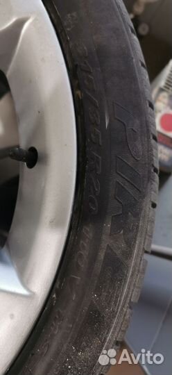 Pirelli P Zero Corsa 275/40 R20 и 315/35 R20