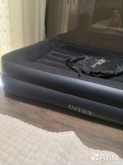 Надувная кровать intex