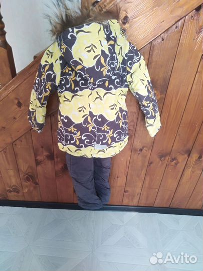 Детская куртка для девочки